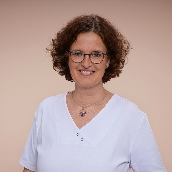 Frau Rosenberger, Hygienebeauftragte
